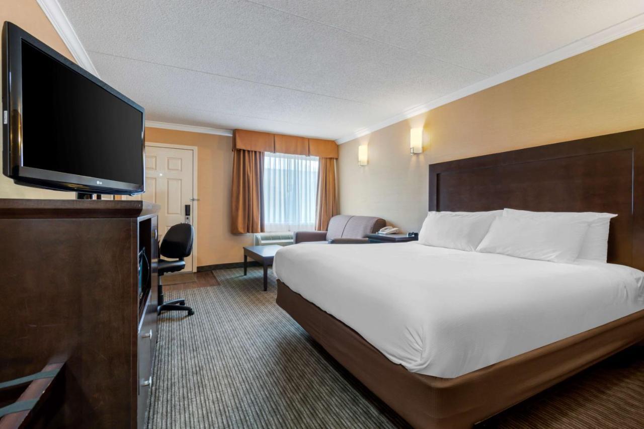Best Western Plus Dryden Hotel And Conference Centre Экстерьер фото