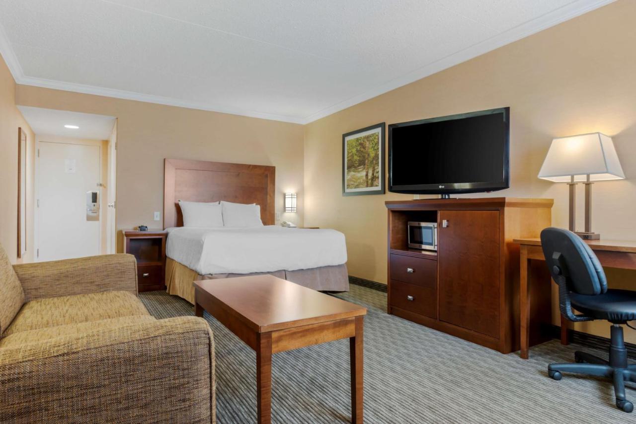 Best Western Plus Dryden Hotel And Conference Centre Экстерьер фото