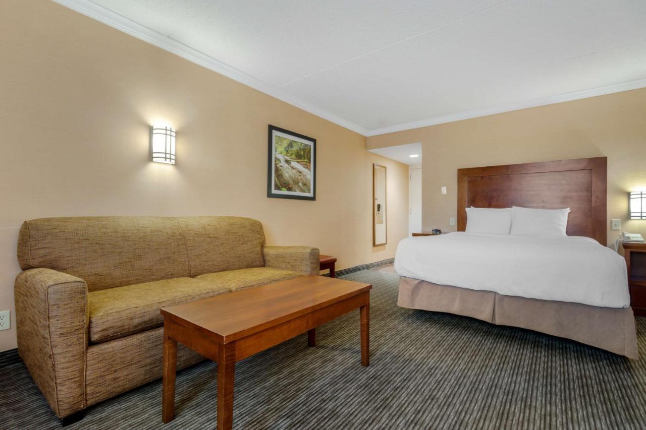 Best Western Plus Dryden Hotel And Conference Centre Экстерьер фото